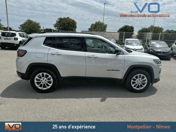 Aperçu de la photo 28 du véhicule JEEP COMPASS