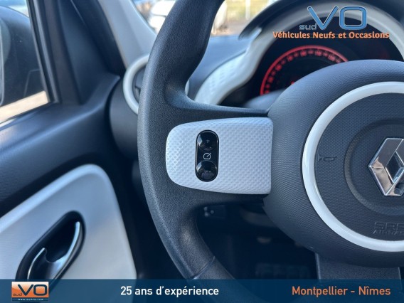 Aperçu de la photo 18 du véhicule RENAULT TWINGO III