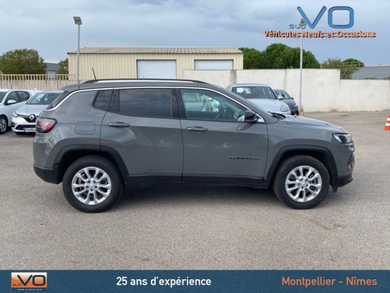 Aperçu de la photo 35 du véhicule JEEP COMPASS