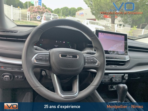 Aperçu de la photo 10 du véhicule JEEP COMPASS