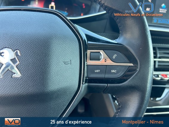 Aperçu de la photo 24 du véhicule PEUGEOT 208