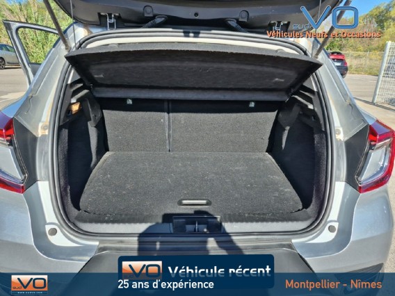 Aperçu de la photo 18 du véhicule RENAULT CAPTUR