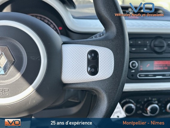 Aperçu de la photo 25 du véhicule RENAULT TWINGO III