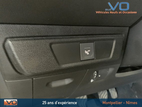 Aperçu de la photo 21 du véhicule DACIA SANDERO