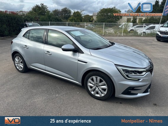 Aperçu de la photo 28 du véhicule RENAULT MEGANE IV BERLINE