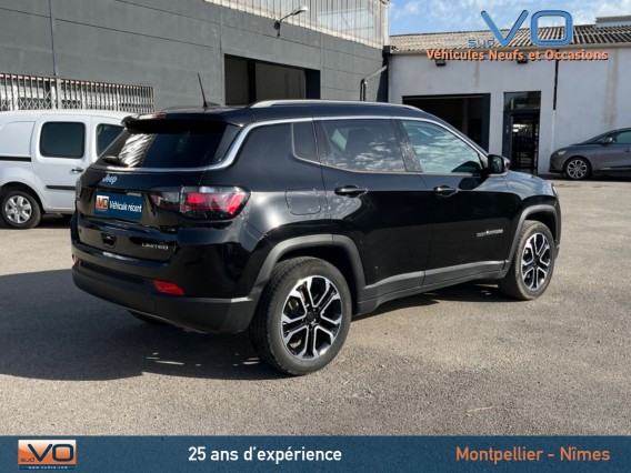 Aperçu de la photo 31 du véhicule JEEP COMPASS