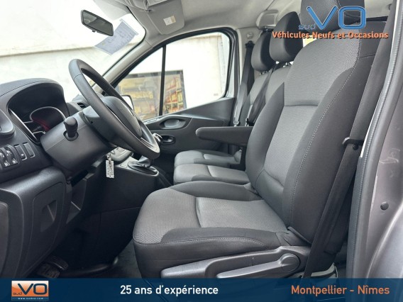 Aperçu de la photo 23 du véhicule RENAULT TRAFIC COMBI