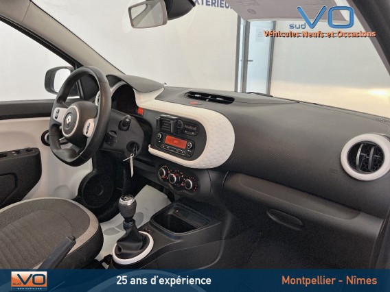 Aperçu de la photo 13 du véhicule RENAULT TWINGO III