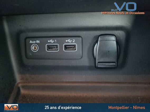 Aperçu de la photo 31 du véhicule RENAULT MEGANE IV BERLINE