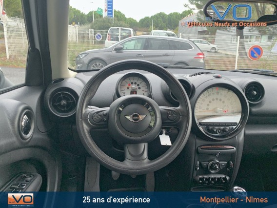 Aperçu de la photo 10 du véhicule MINI COUNTRYMAN R60