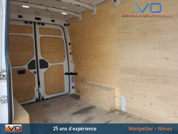 Aperçu de la photo 17 du véhicule VOLKSWAGEN CRAFTER VAN