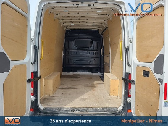 Aperçu de la photo 20 du véhicule VOLKSWAGEN CRAFTER VAN