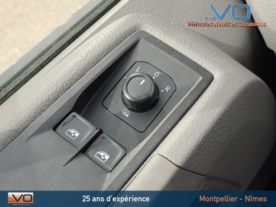 Aperçu de la photo 30 du véhicule VOLKSWAGEN CRAFTER VAN