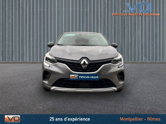 Aperçu de la photo 2 du véhicule RENAULT CAPTUR