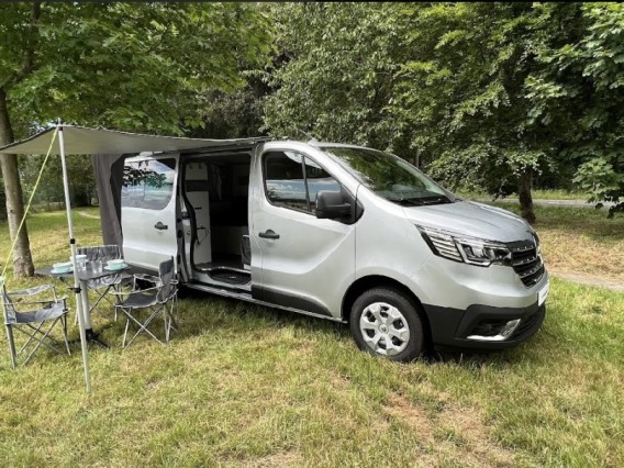 Aperçu de la photo 5 du véhicule RENAULT TRAFIC FOURGON