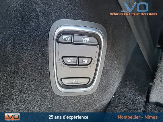 Aperçu de la photo 29 du véhicule RENAULT GRAND SCENIC IV