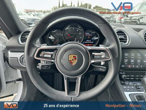 Aperçu de la photo 11 du véhicule PORSCHE 718 CAYMAN