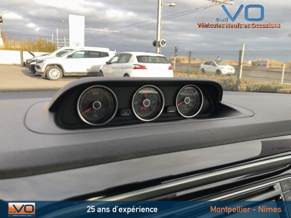 Aperçu de la photo 13 du véhicule VOLKSWAGEN COCCINELLE CABRIOLET