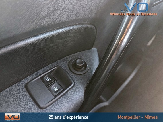 Aperçu de la photo 15 du véhicule RENAULT KANGOO EXPRESS