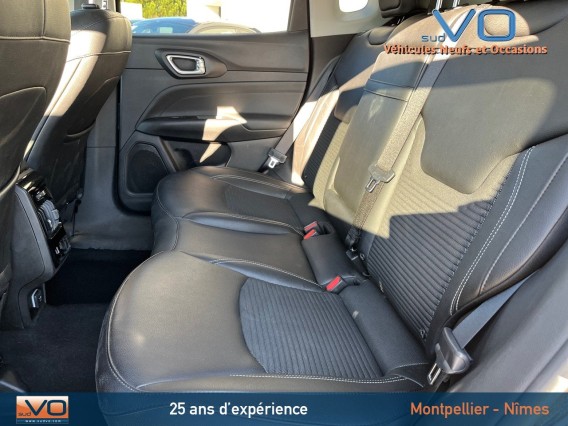 Aperçu de la photo 17 du véhicule JEEP COMPASS