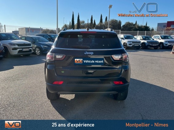 Aperçu de la photo 30 du véhicule JEEP COMPASS