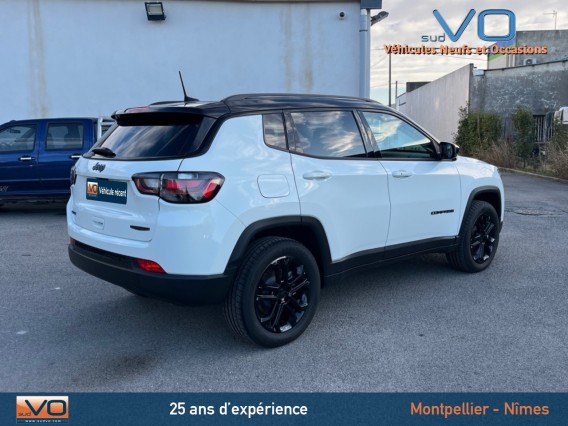 Aperçu de la photo 33 du véhicule JEEP COMPASS