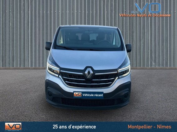 Aperçu de la photo 2 du véhicule RENAULT TRAFIC COMBI