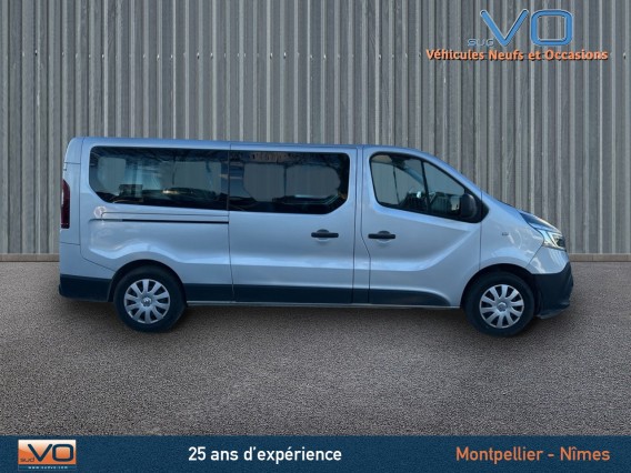 Aperçu de la photo 4 du véhicule RENAULT TRAFIC COMBI