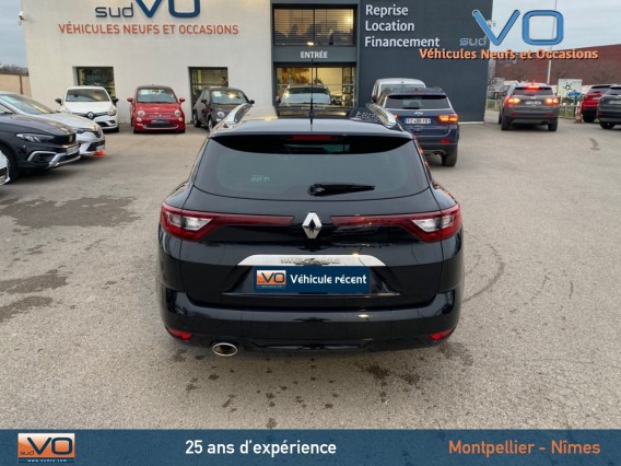 Aperçu de la photo 32 du véhicule RENAULT MEGANE IV ESTATE