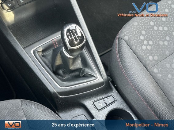 Aperçu de la photo 22 du véhicule HYUNDAI i20