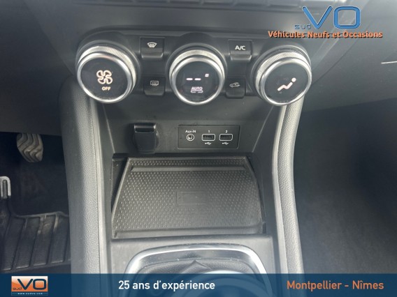 Aperçu de la photo 15 du véhicule RENAULT CAPTUR