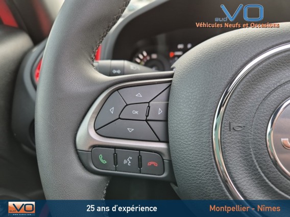 Aperçu de la photo 21 du véhicule JEEP RENEGADE