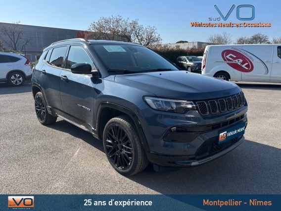 Aperçu de la photo 32 du véhicule JEEP COMPASS