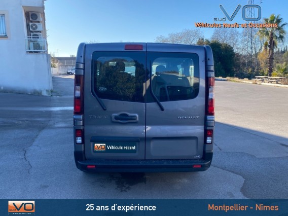 Aperçu de la photo 33 du véhicule RENAULT TRAFIC COMBI